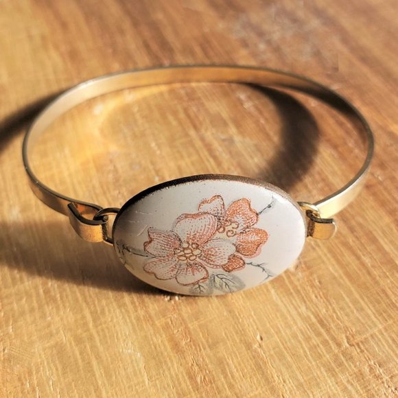 Jewelry - Enamel on copper flower bracelet
